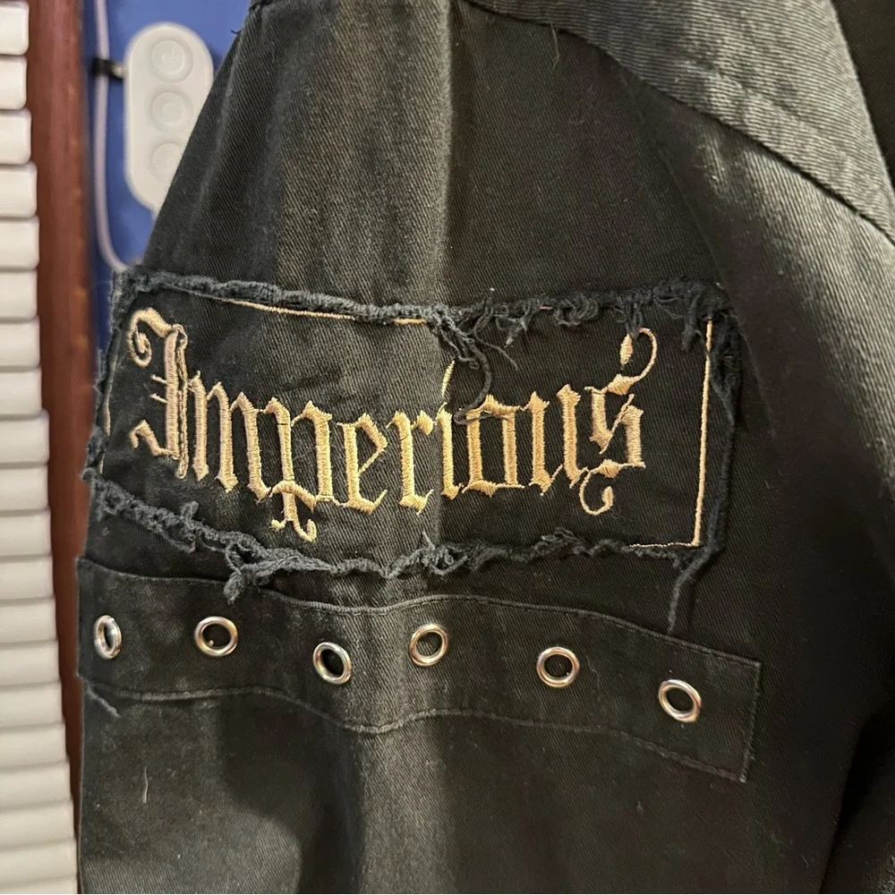 Imperious Shacket - Picture 4 of 5